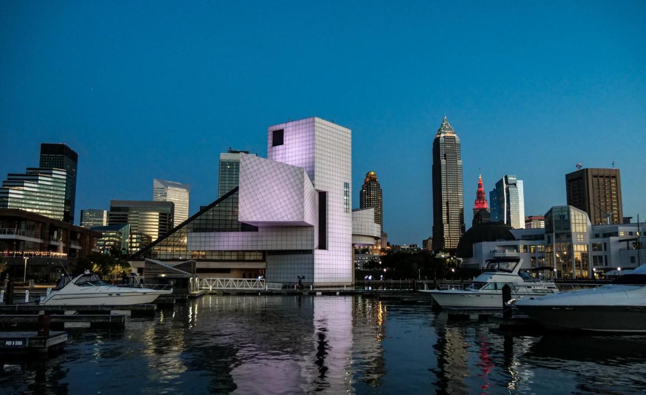 Crowne Plaza Cleveland At Playhouse Square By Ihg Hotel Buitenkant foto