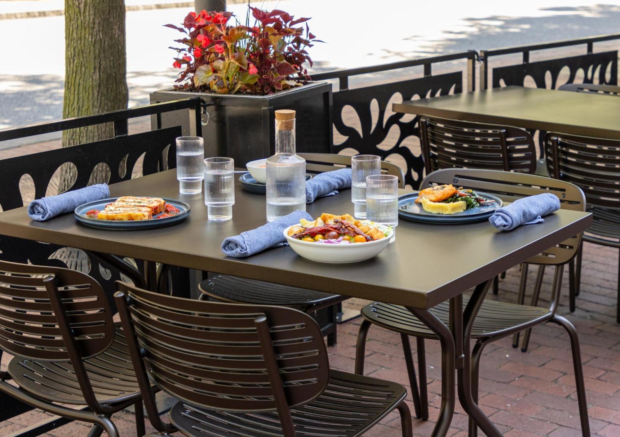 Crowne Plaza Cleveland At Playhouse Square By Ihg Hotel Buitenkant foto